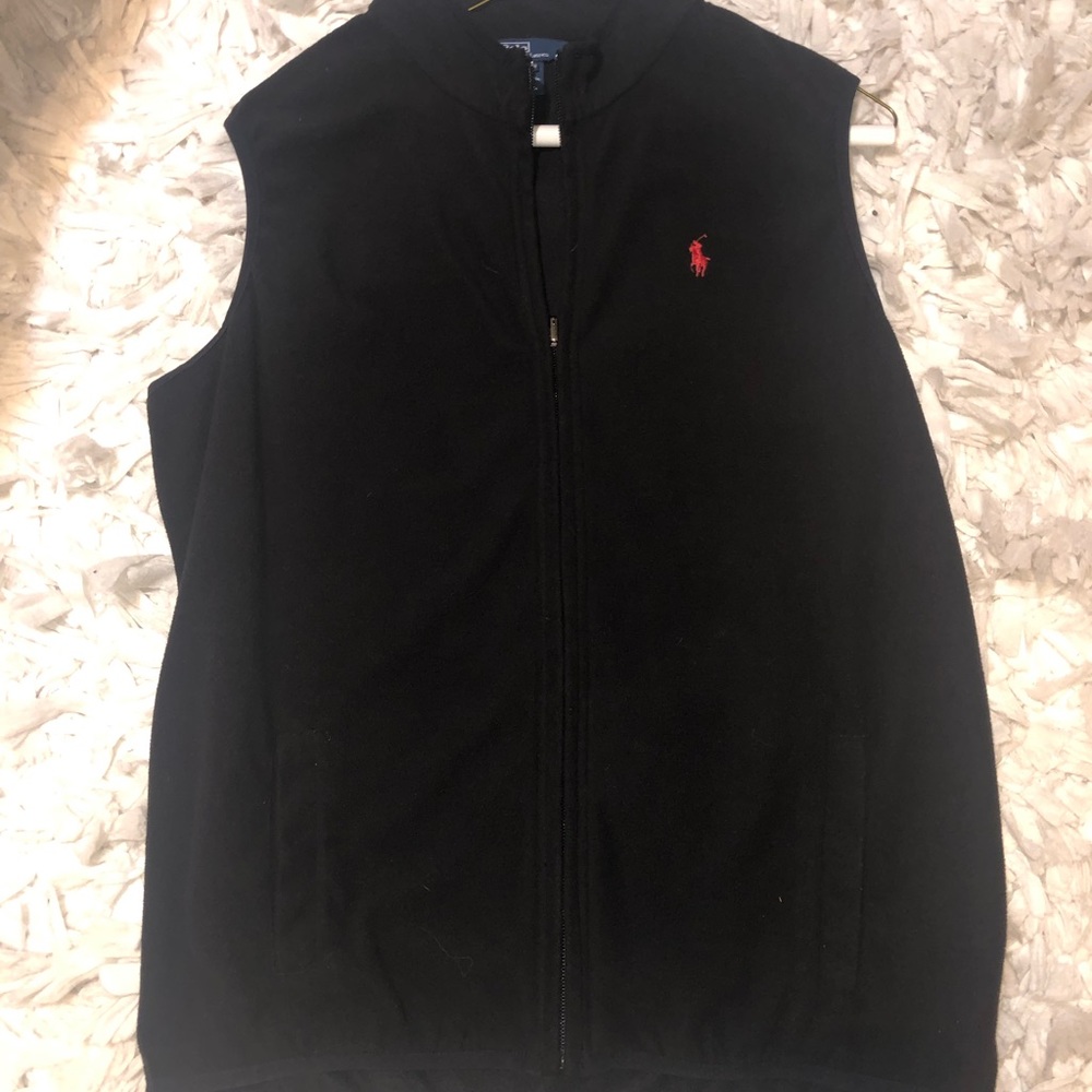 Boys / Men’s fleece polo vest.